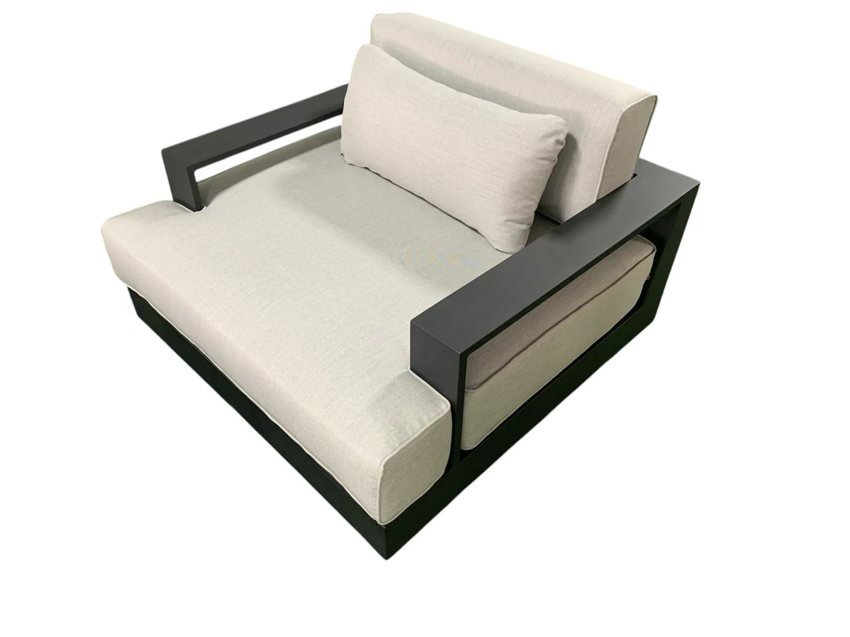 Lotus conversation set - Image 5